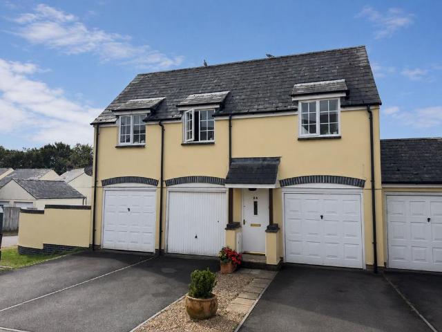 Flat for sale in St Neot, Cornwall