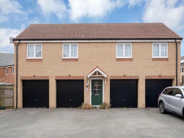 Flat for sale in Barleythorpe, Rutland
