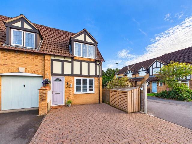 Flat for sale in Aylburton, Forest of Dean