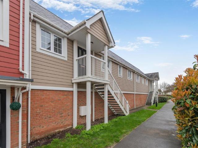 Flat for sale in Snodland, Bourne Vale