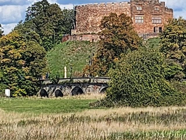 Flat for sale in Kettlebrook