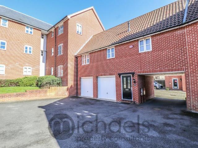Flat for sale in Colchester, Myland
