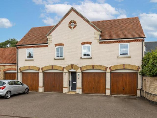 Flat for sale in Fairfield, Central Bedfordshire