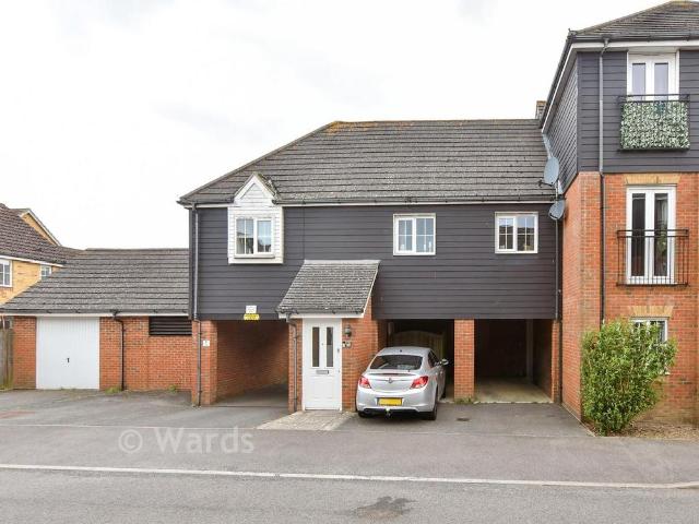 Flat for sale in Hawkinge, Folkestone