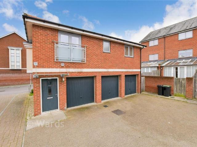 Flat for sale in Hamerton, Kent