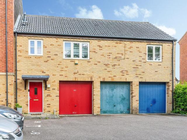 Flat for sale in Stanton Cross, Wellingborough