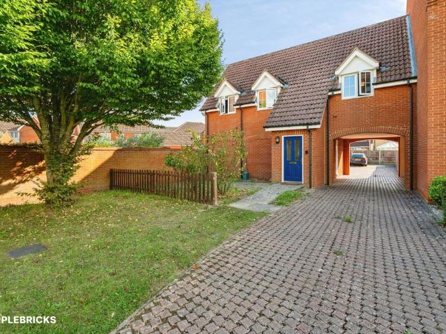Flat for sale in Beeston St Andrew, Broadland
