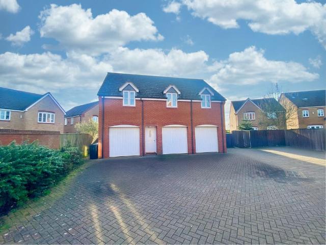 Flat for sale in Corby