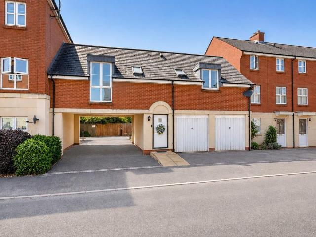 Flat for sale in Melksham, Wiltshire