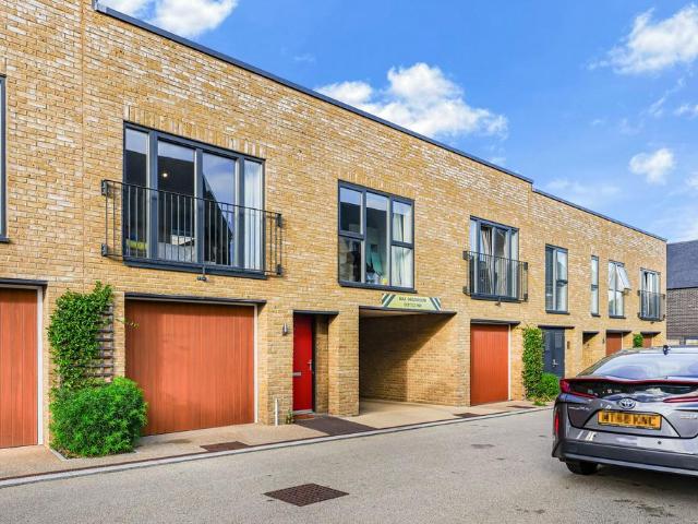 Flat for sale in Newhall, Harlow
