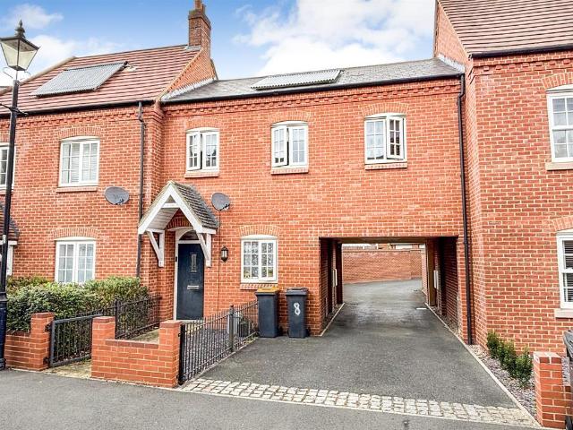 Flat for sale in Bedford