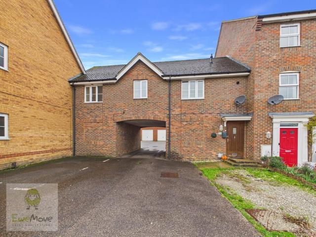 Flat for sale in Chattenden, Hoo St. Werburgh