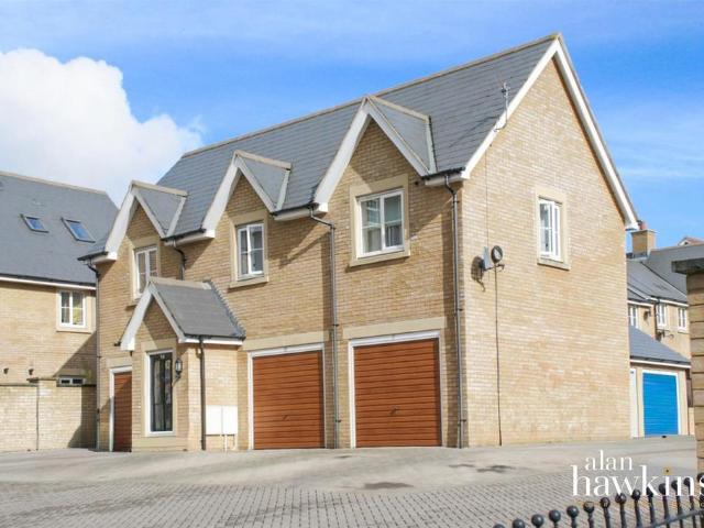 Flat for sale in Redhouse, Abbey Mead