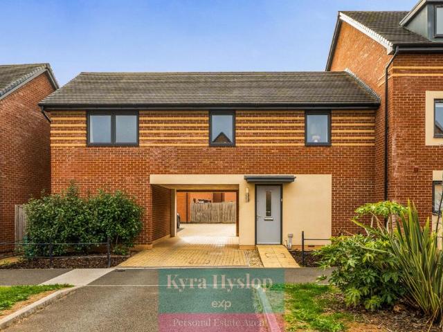 Flat for sale in Blackhorse, East Devon