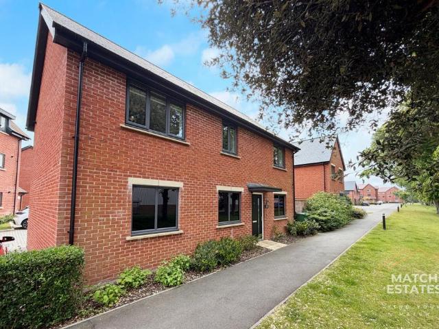 Flat for sale in Golden Valley, Folkestone