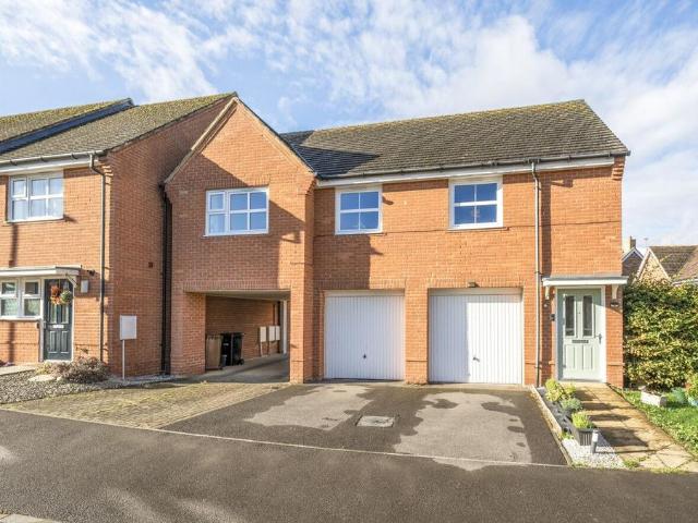 Flat for sale in Augusta Park, Test Valley