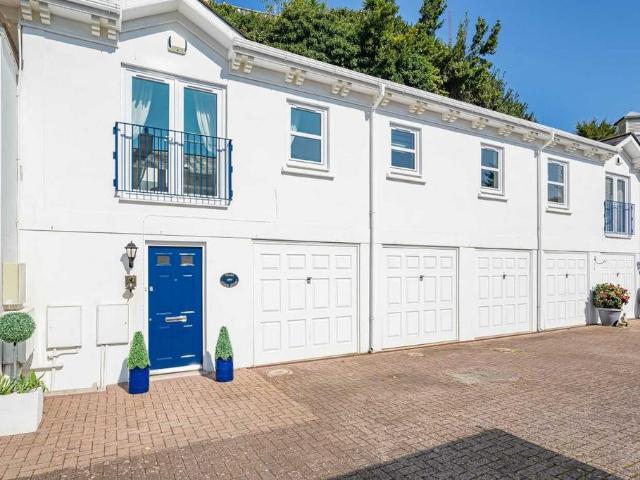 Flat for sale in Babbacombe