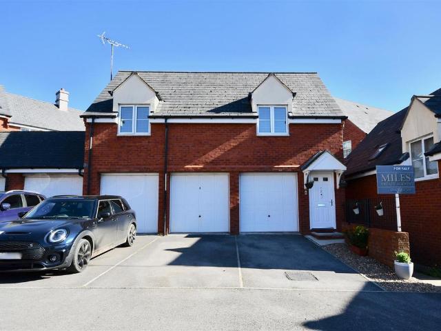 Flat for sale in Isle Of Man