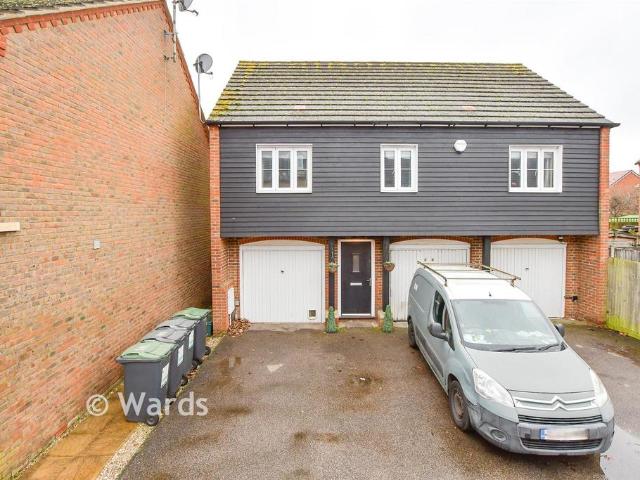 Flat for sale in Bourne Vale, Kent
