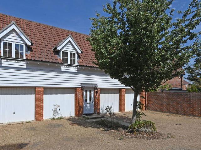 Flat for sale in Eastbridge, Suffolk