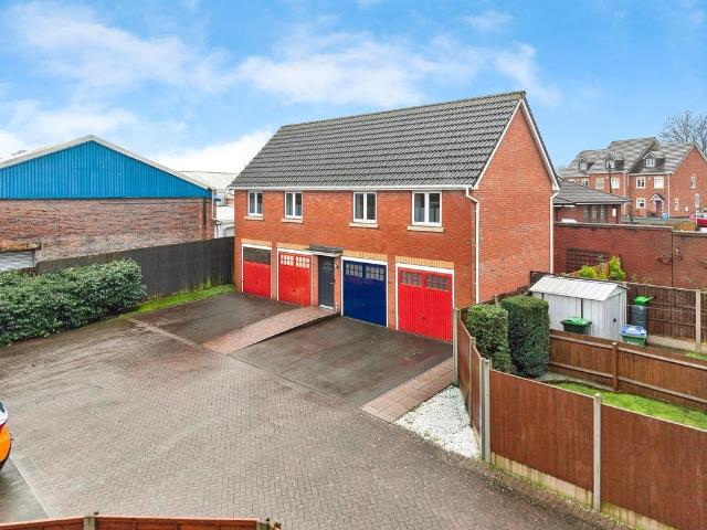 Flat for sale in Wednesbury, Sandwell