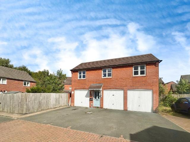 Flat for sale in Ibstock, North West Leicestershire