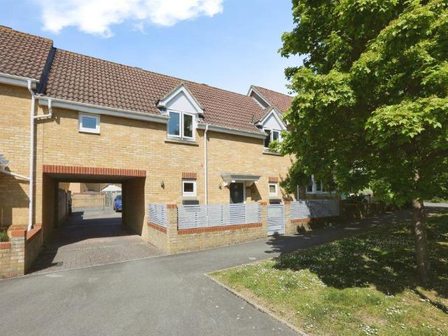Flat for sale in Hedge End, Helford