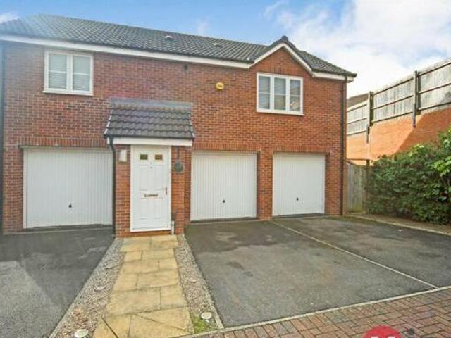 House for sale in Redditch, Worcestershire