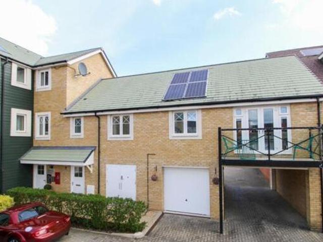 House for sale in Surrey
