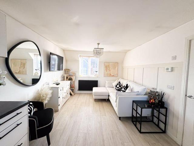 Terraced House for sale in Canford Heath