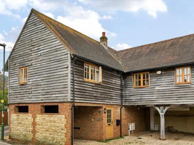 House for sale in Littlecote, West Sussex