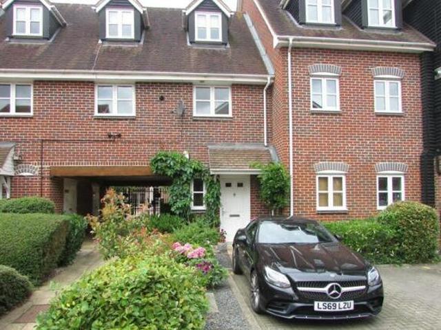 House for sale in Old Town, Shephall