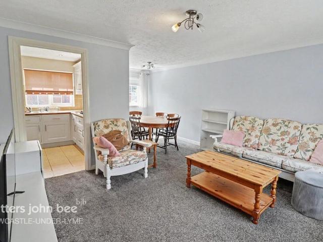 House for rent in Stoke, Stoke-on-Trent