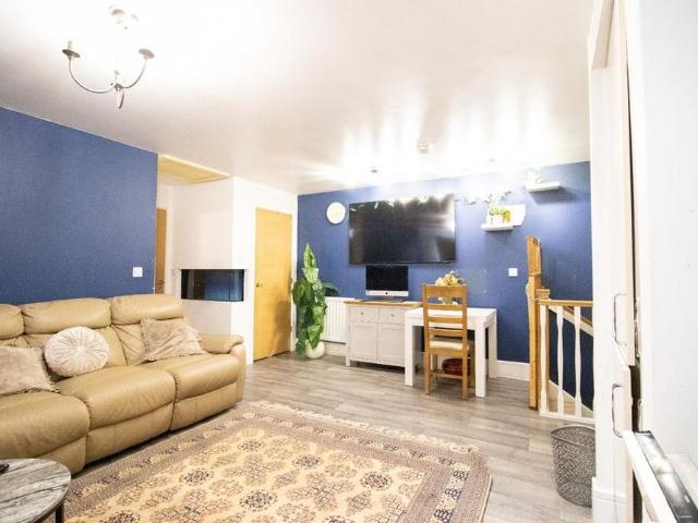 House for rent in Redlands Park, East Tuddenham