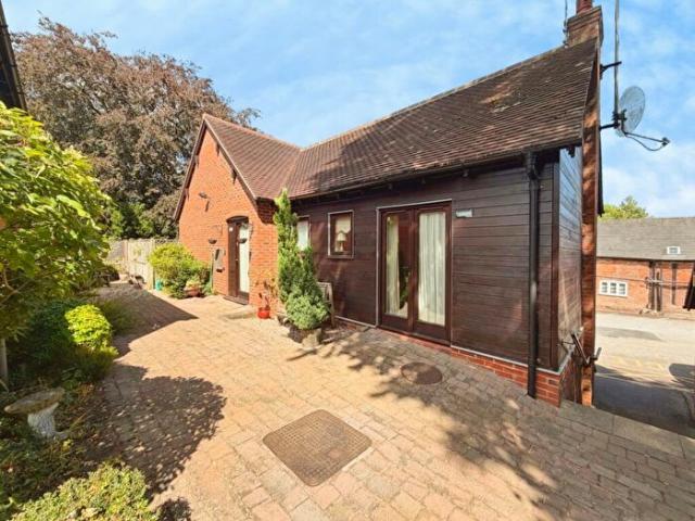 Apartment for rent in Hampton In Arden, West Midlands