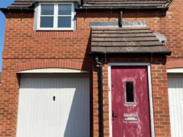 Apartment for rent in Elmfield, Leicestershire