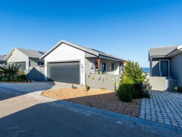 House for sale in Groot Brak Rivier, Western Cape