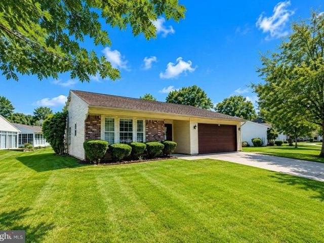 House for sale in Columbus, New Jersey