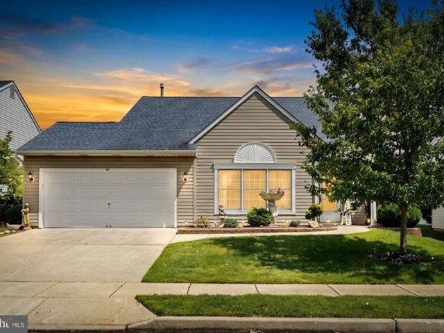 House for sale in Columbus, New Jersey