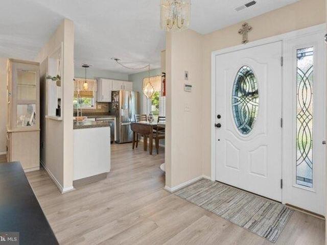 House for sale in Columbus, New Jersey