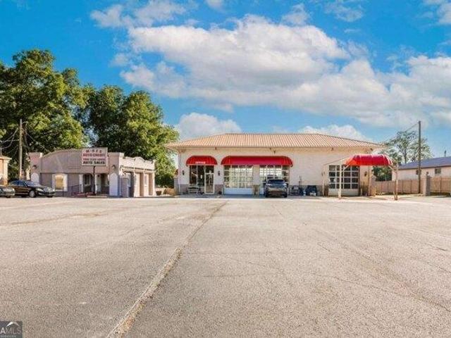 House for sale in Commerce, Georgia