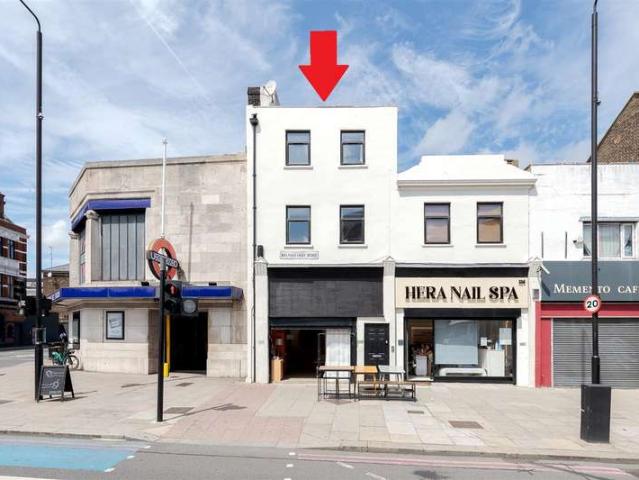 Commercial for sale in Balham, Greater London