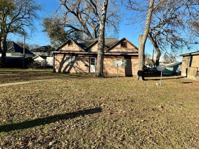 House for sale in Concordia, Kansas