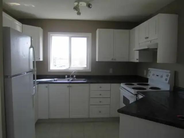 Condo for rent in Airdrie, Alberta