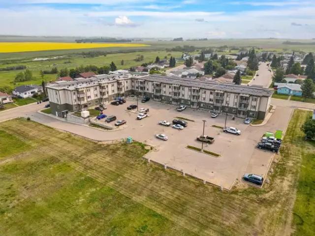 Condo for rent in Bruderheim, Alberta