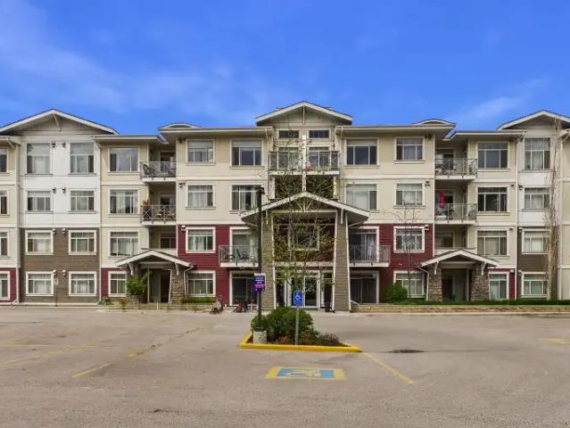 Condo for rent in Northwest, Alberta