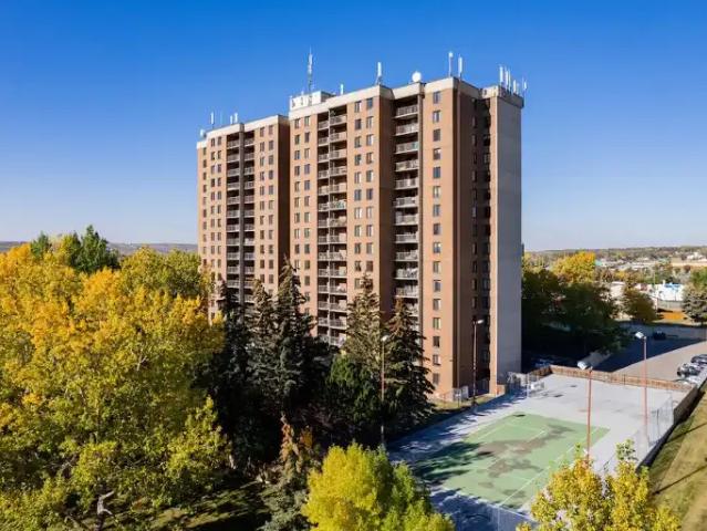 Condo for rent in Northwest, Alberta