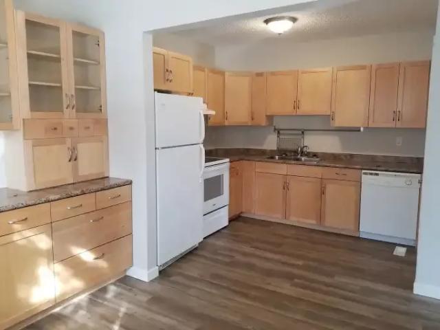 Condo for rent in Northwest, Alberta