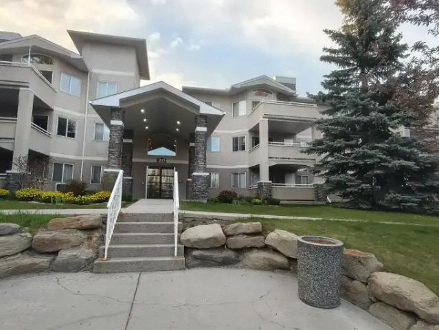 Condo for rent in Northwest, Alberta