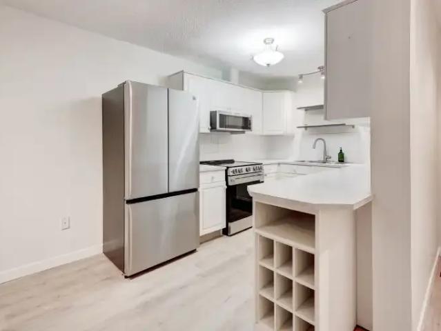 Condo for rent in Northwest, Alberta